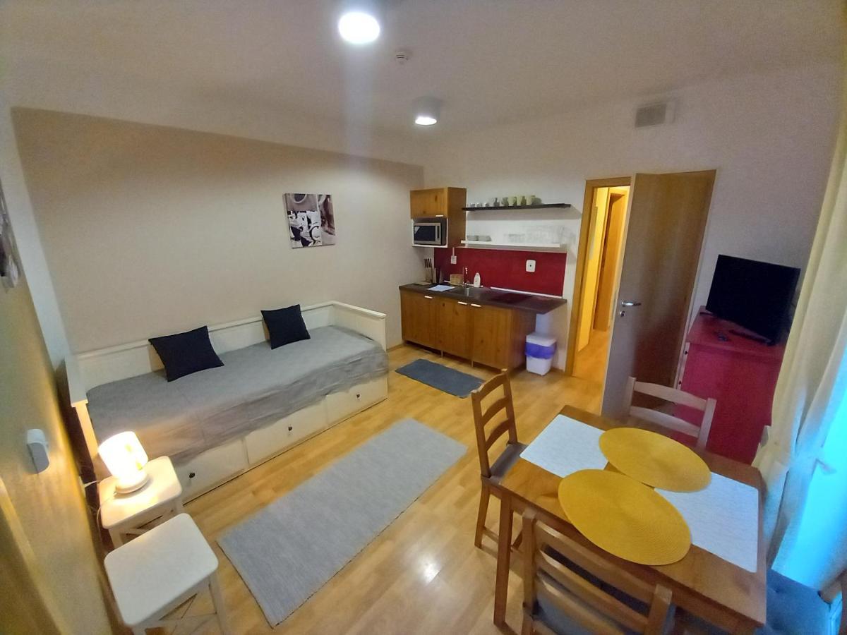Apartmany Margo Sun Martinske Hole Exterior foto